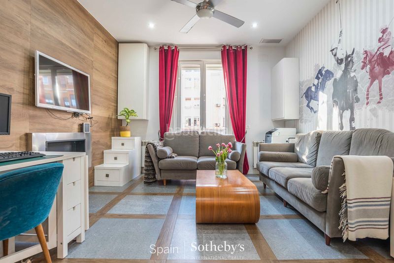 Foto b0b2ae66-add5-472c-8bbb-747e9c7efed9. Apartament amb calefacció a Quintana Madrid