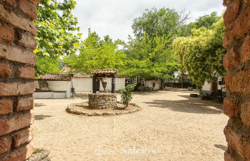 Foto c7c220d1-c469-40a8-9e1d-a53f4ef93cf3. Terreny residencial a Cuacos de Yuste