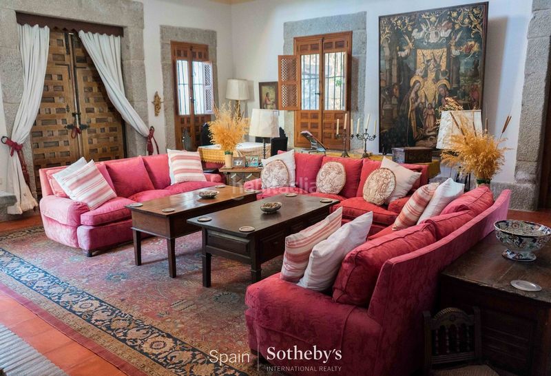 Foto f980d05a-dda1-4cce-949a-56d84e443320. Terreny residencial a Cenicientos