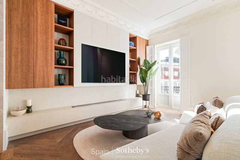 Foto 66968172-28d4-4be8-9736-4718cd5fc5a3. Apartament amb calefacció a Justicia-Chueca Madrid