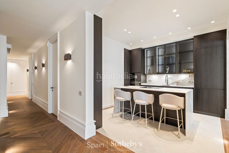 Foto 95bb2cd2-4547-4a38-8db3-6d292b09040d. Apartament amb calefacció a Justicia-Chueca Madrid