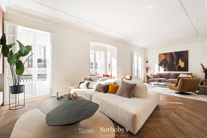 Foto bc46c9a3-511f-4a0a-891a-bfae3ede7569. Apartament amb calefacció a Justicia-Chueca Madrid