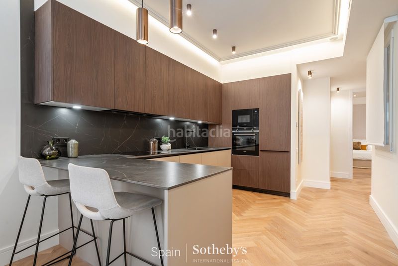 Foto f3b58bd0-b40e-4bb1-8a85-7cbb213ac3b3. Apartament amb calefacció a Trafalgar Madrid