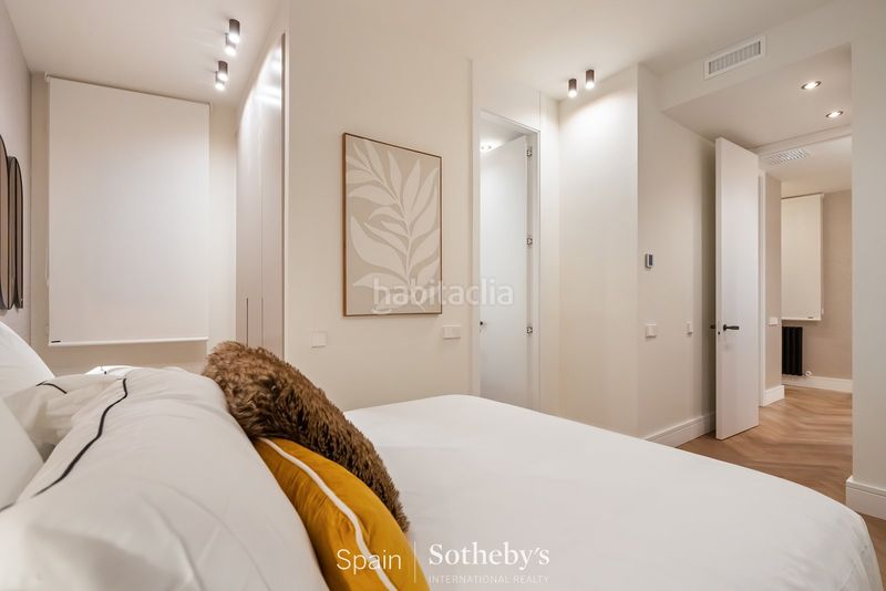 Foto f8a15582-117f-43ae-ad6e-c74444d4dddc. Apartament amb calefacció a Trafalgar Madrid