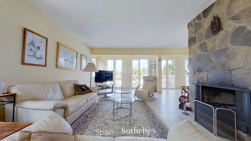 Foto ea00ab7d-dd1c-4dc9-b85d-7b65ab0aedd1. Casa amb aparcament piscina a El Durazno Orotava (La)