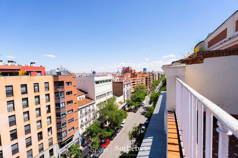 Foto ff0f7110-587d-4c48-a3d8-0669b13c19c9. Àtic a Trafalgar Madrid