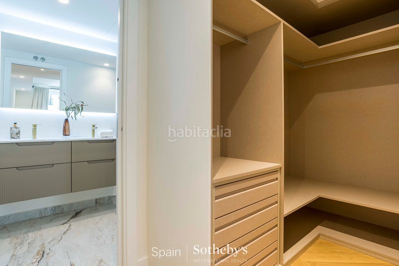 Foto 5072225c-f627-4c05-b724-21f1e9bae02c. Apartament amb calefacció a Recoletos Madrid