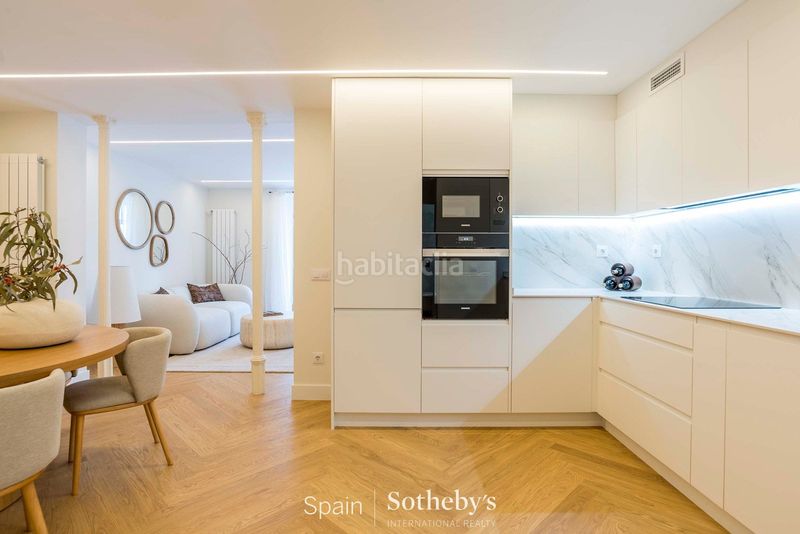 Foto b83c4125-3660-4f8a-a5a1-722f3e67669c. Apartament amb calefacció a Recoletos Madrid