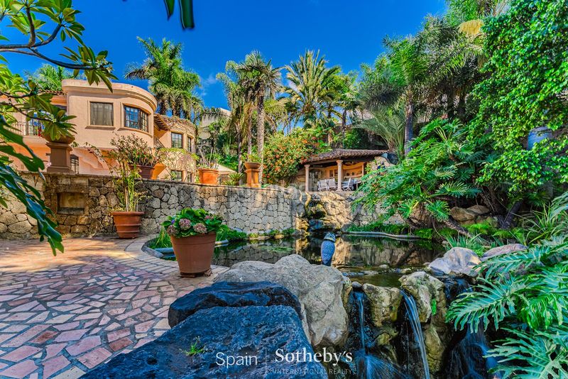 Foto d7f6d690-9358-4491-a095-8a3b83462eca. Casa amb calefacció aparcament piscina a Las Cuevas - Los Gómez Orotava (La)