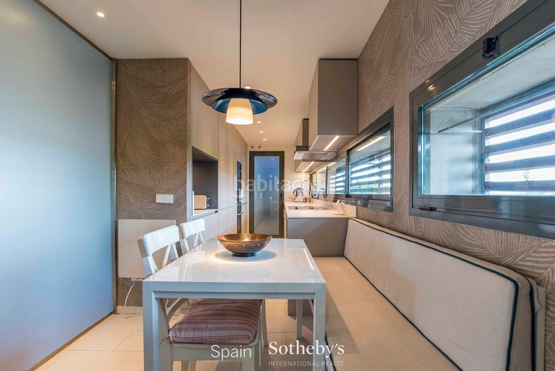 Foto 17deb83d-e368-403d-a090-94019f99ec94. Apartament amb calefacció aparcament piscina a Encinar de los Reyes La Moraleja