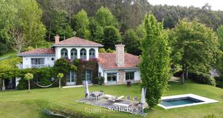 Mas à Comillas. Casa rodeada de naturaleza en ruiseñada, comillas, cantabria