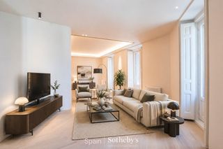 Apartament  Calle de fuencarral. Piso con 8 balcones reformado en justicia