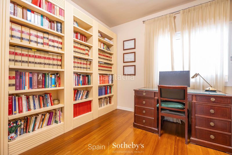 Foto 8d974883-0dc5-4976-8e67-cc472440ee70. Apartament amb calefacció aparcament a Universidad-Malasaña Madrid