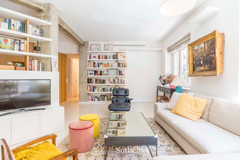 Foto 1bbac31f-30ed-47b8-bd3c-f693f95a5e4f. Apartament amb calefacció aparcament a Ríos Rosas-Nuevos Ministerios Madrid