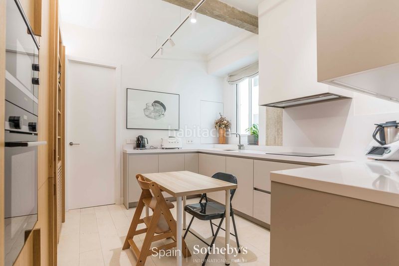 Foto 82dffb41-e23a-4585-98f3-a360f8ba7f29. Apartament amb calefacció aparcament a Ríos Rosas-Nuevos Ministerios Madrid