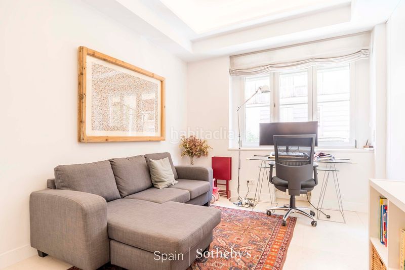 Foto 97f87ce5-58fc-4454-bd2f-e6c5293b6517. Apartament amb calefacció aparcament a Ríos Rosas-Nuevos Ministerios Madrid
