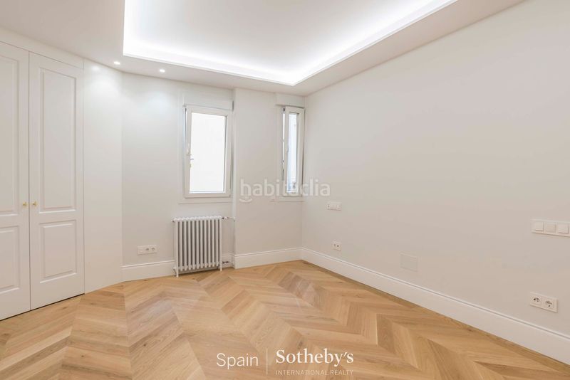 Foto 55900400-57c3-4747-a25c-ab23ed07487f. Apartament amb calefacció aparcament a Gaztambide Madrid