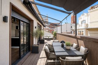 Dachwohnung  Calle de la paz. Ático renovado con terraza y vistas en el corazón de madrid