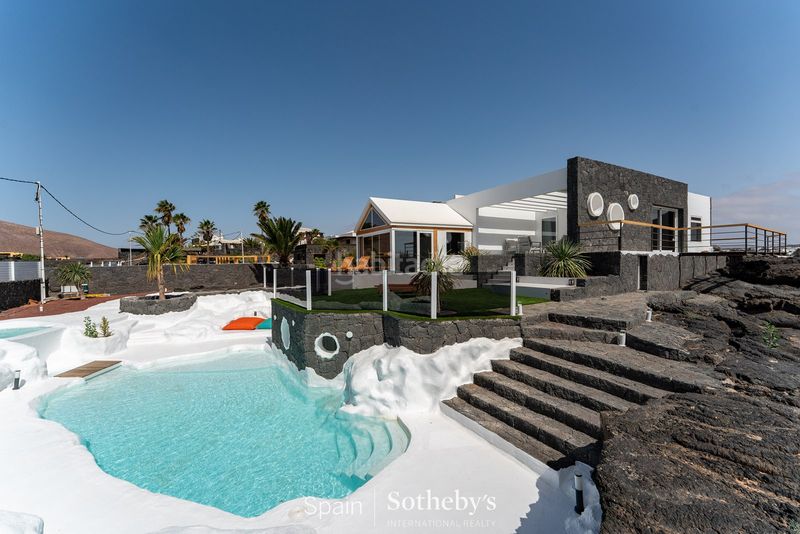 Foto 5551ef56-6d8f-4c51-bdab-85a37ed92054. Casa amb aparcament piscina a Tahiche Teguise