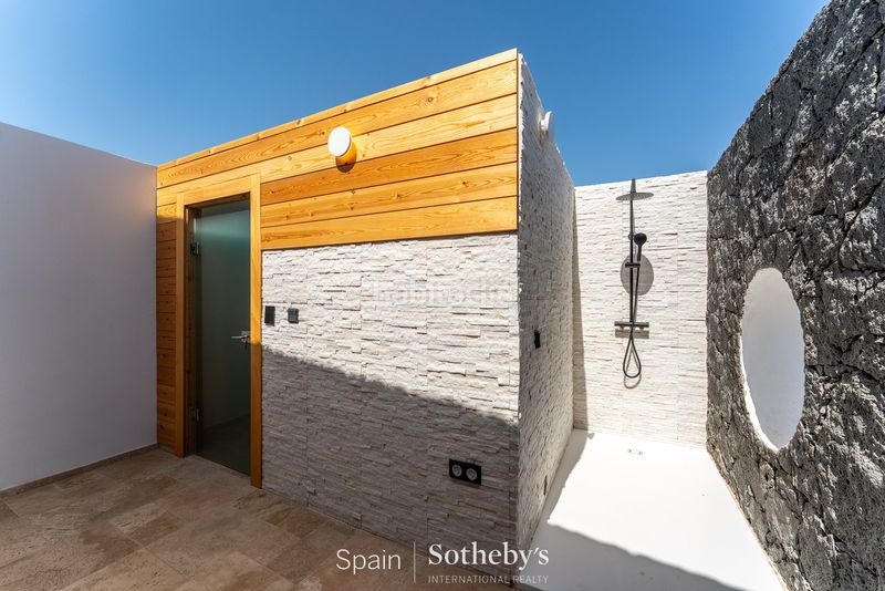 Foto c399c428-d8e8-4355-becc-e37447066129. Casa amb aparcament piscina a Tahiche Teguise