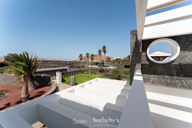 Foto c6c04884-6274-44e5-85e6-344e002830a9. Casa amb aparcament piscina a Tahiche Teguise