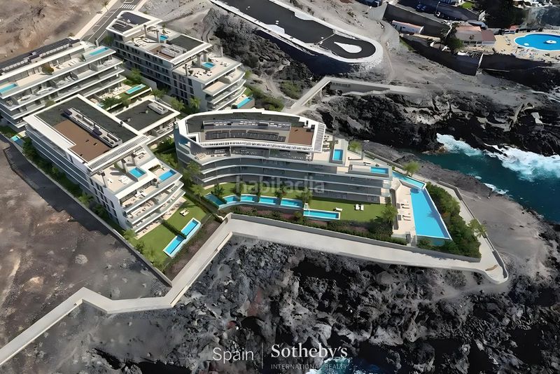 Foto d74b4916-6bd6-43ad-88d9-e065fe670bc8. Apartament amb aparcament piscina a Marazul - Ricasa Adeje