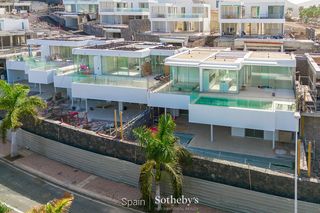 Casa  Calle bélgica. Exclusiva villa en siam garden, el corazón de costa adeje