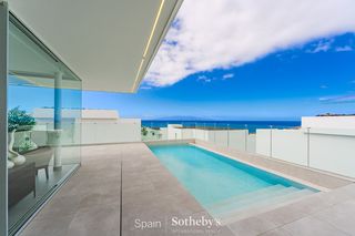Haus  Calle el valito. Villa sybaris villa contemporánea con vistas al mar