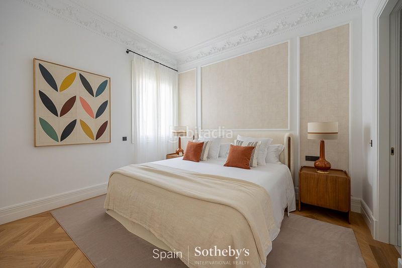 Foto c3c0b92f-ceb1-4362-b2ac-68a5e83116ad. Apartament amb calefacció a Recoletos Madrid