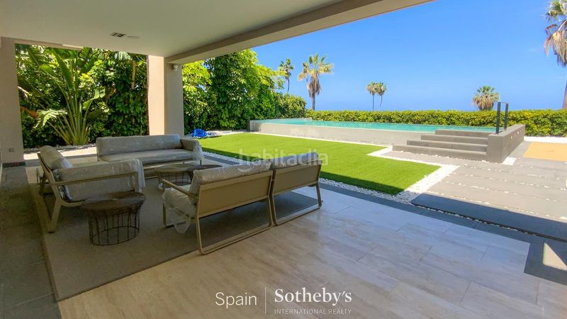 Foto 4cc3dd4b-3228-4884-bf0e-f5e142846466. Casa amb calefacció aparcament piscina a La Caleta Adeje