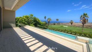 Haus  Calle tajore. Villa con vistas al mar y al campo de golf en adeje