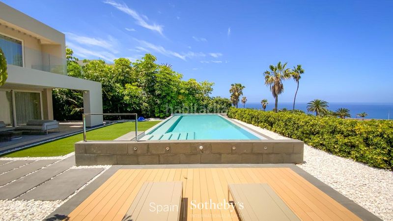Foto fd825fe9-5056-4f19-bd00-a3a523cb45f5. Casa amb calefacció aparcament piscina a La Caleta Adeje