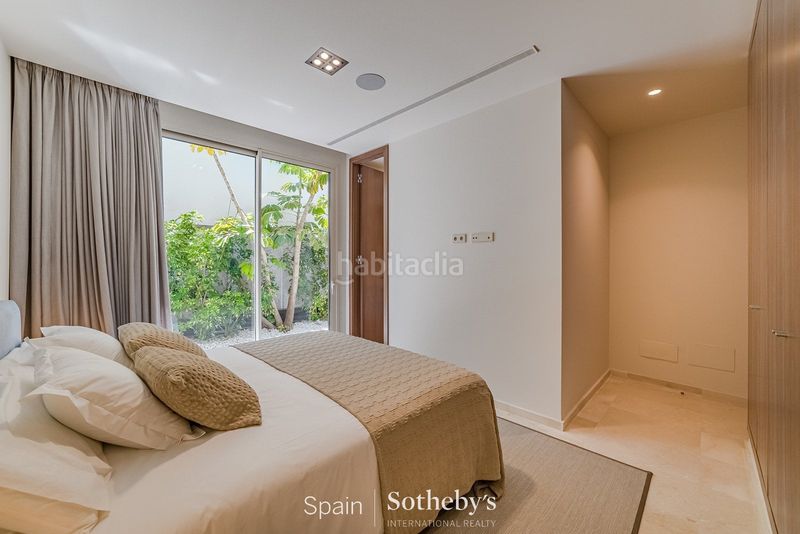Foto 59645296-3537-4d64-ac78-2a008f9ec9ed. Casa amb calefacció aparcament piscina a Playa de las Américas Arona