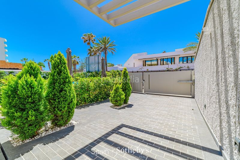 Foto a553895d-de16-4643-94a6-a9a68b14c090. Casa amb calefacció aparcament piscina a Playa de las Américas Arona