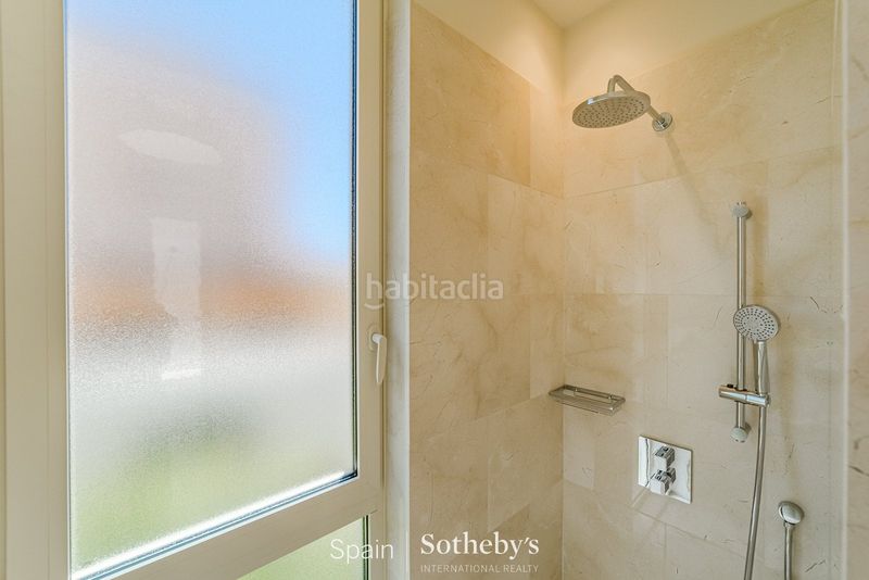 Foto e0972f7d-c153-481a-86e5-1c87d35e3338. Casa amb calefacció aparcament piscina a Playa de las Américas Arona