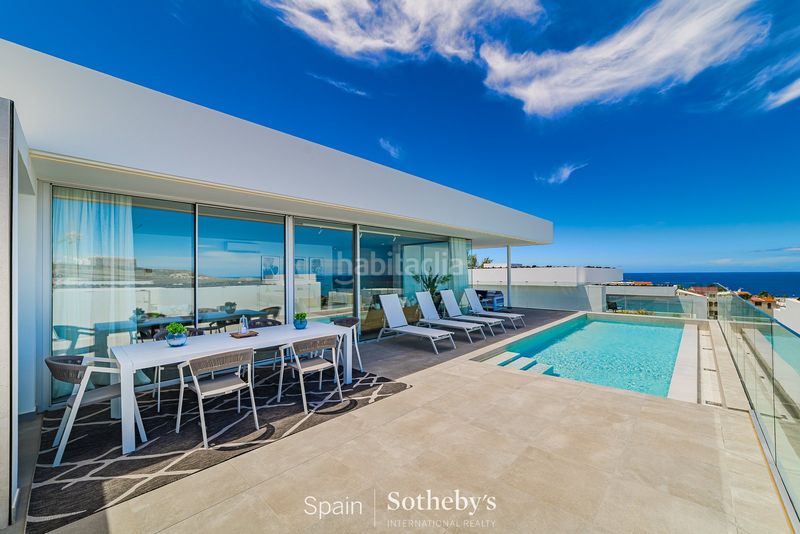 Foto dfafe169-30bd-4bc5-a9e7-bfc8d92a557f. Casa amb calefacció aparcament piscina a Callao Salvaje - Playa Paraíso Adeje