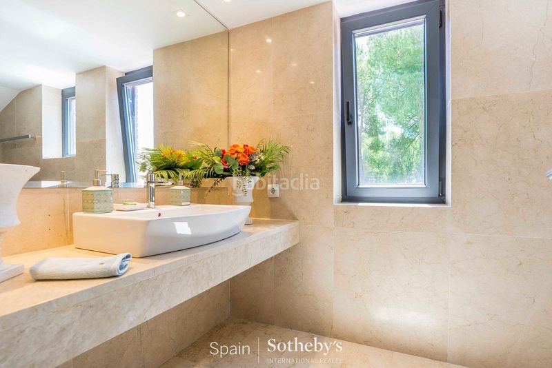 Foto a1f307c6-1322-4348-ad8d-5f345499f562. Casa amb calefacció aparcament piscina a Valdepastores-Las Encinas Boadilla del Monte