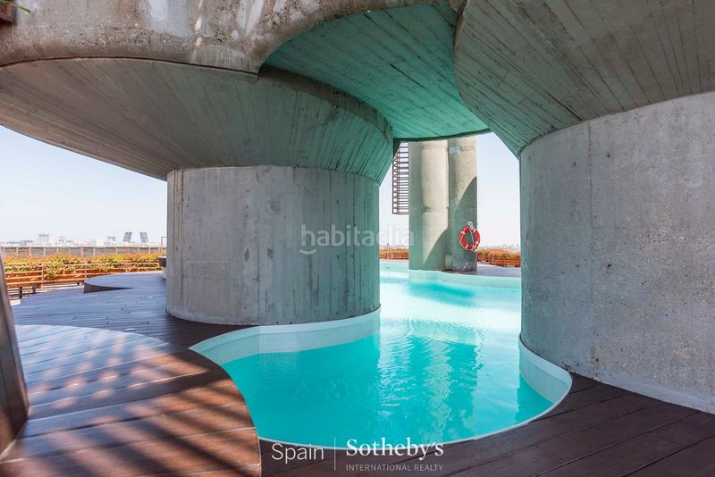 Foto 0b939bc7-a6eb-4492-a878-10d256ab74a9. Apartament amb calefacció piscina a Prosperidad Madrid