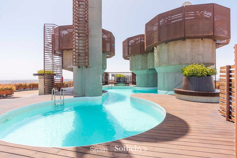 Foto 38fbbb9c-26e9-4c26-ae11-472474d9c5e2. Apartament amb calefacció piscina a Prosperidad Madrid
