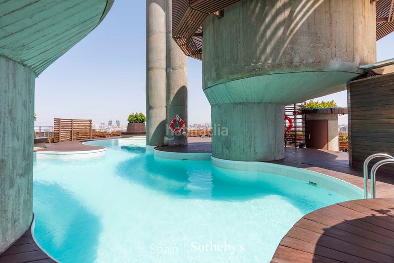 Foto 4db691b8-a280-4b10-b445-8da0ab2b3594. Apartament amb calefacció piscina a Prosperidad Madrid