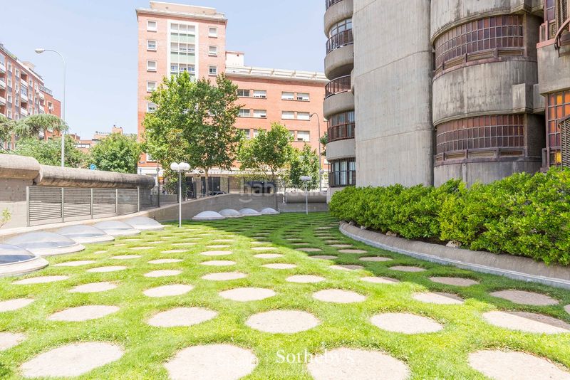 Foto defc31cf-11ad-4833-a1b4-c702811d22ba. Apartament amb calefacció piscina a Prosperidad Madrid