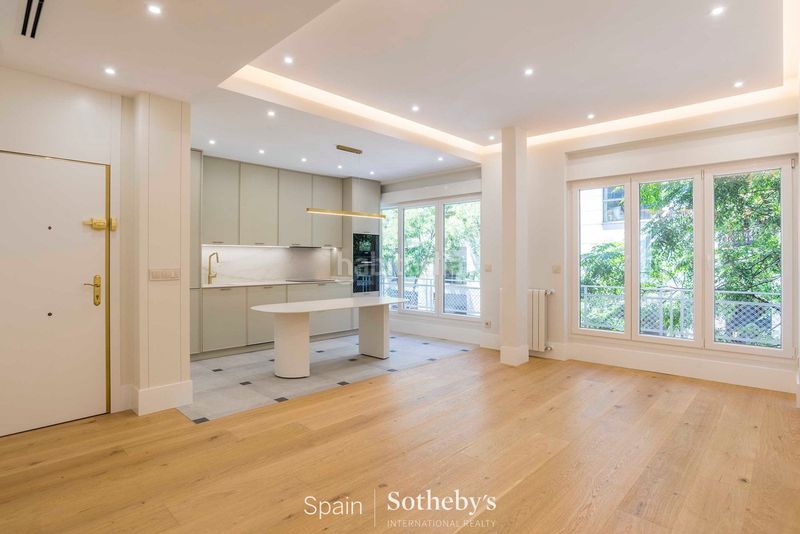 Foto 2e814c89-a7f3-451d-ab16-a76964443913. Apartament amb calefacció a Ríos Rosas-Nuevos Ministerios Madrid