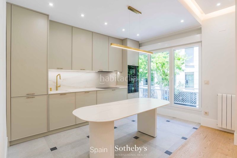Foto a3b89c67-efe5-4171-8fdd-07c314ae4601. Apartament amb calefacció a Ríos Rosas-Nuevos Ministerios Madrid
