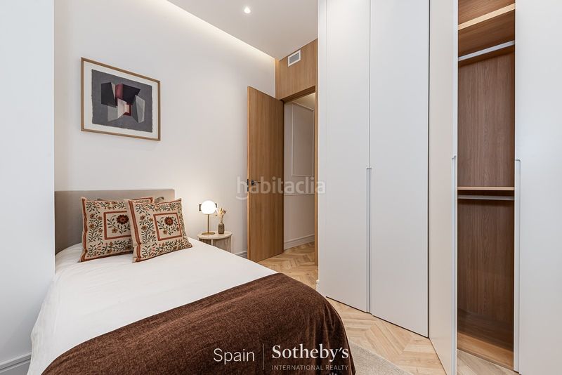 Foto 00745b34-4b5d-42a8-b523-77ed66ad15a3. Apartament amb calefacció aparcament a Justicia-Chueca Madrid