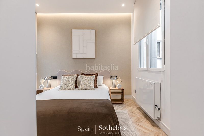 Foto 2789152e-59c8-486e-8631-83ea629363e3. Apartament amb calefacció aparcament a Justicia-Chueca Madrid