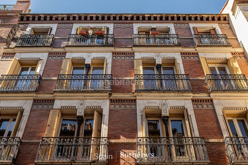 Foto b3a4cad3-475c-4a18-bd69-db02dc9086cc. Apartament amb calefacció aparcament a Justicia-Chueca Madrid