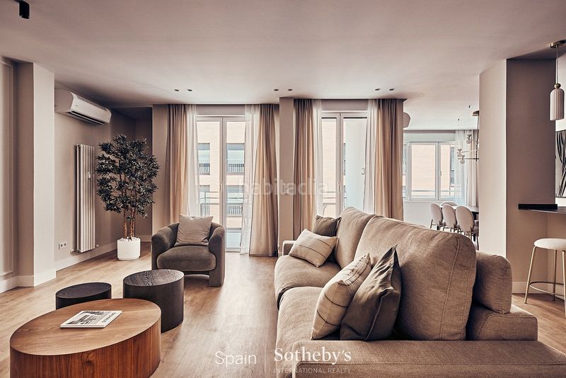Foto b9b87bb3-8e45-4acf-879b-57b1df0c605a. Apartament amb calefacció aparcament a Lista Madrid
