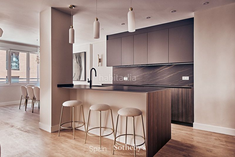 Foto dc0d89c3-5709-47c3-8fcc-404eee7843f6. Apartament amb calefacció aparcament a Lista Madrid