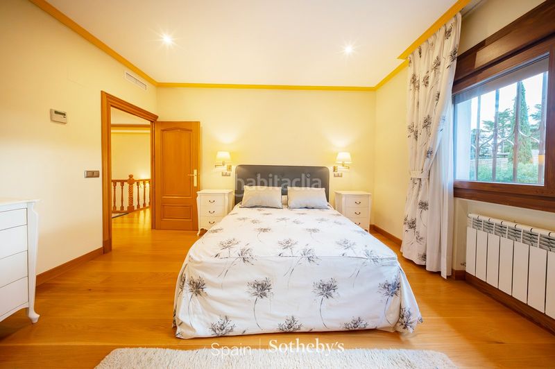 Foto 69d55dd3-7ac6-4da8-8940-482b0e1eca4b. Lloguer casa amb calefacció aparcament piscina a Madrid