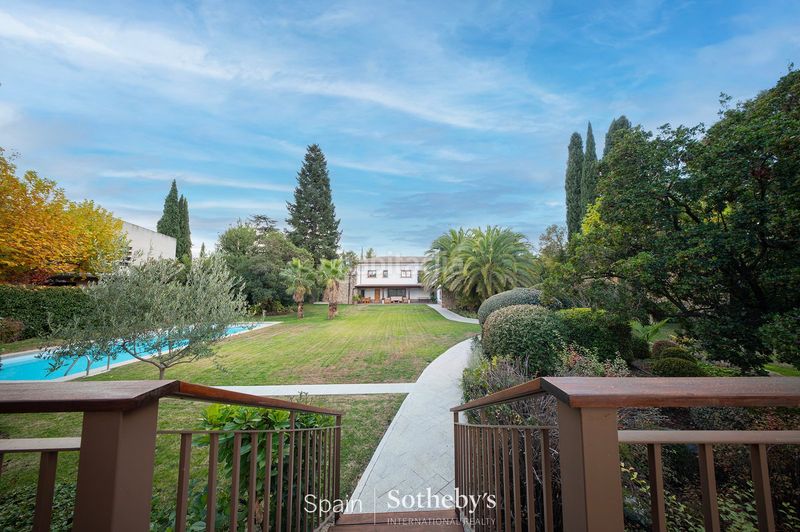 Foto ae0a8d6c-9eb6-4a2d-a5d6-a91742397bc2. Lloguer casa amb calefacció aparcament piscina a Madrid